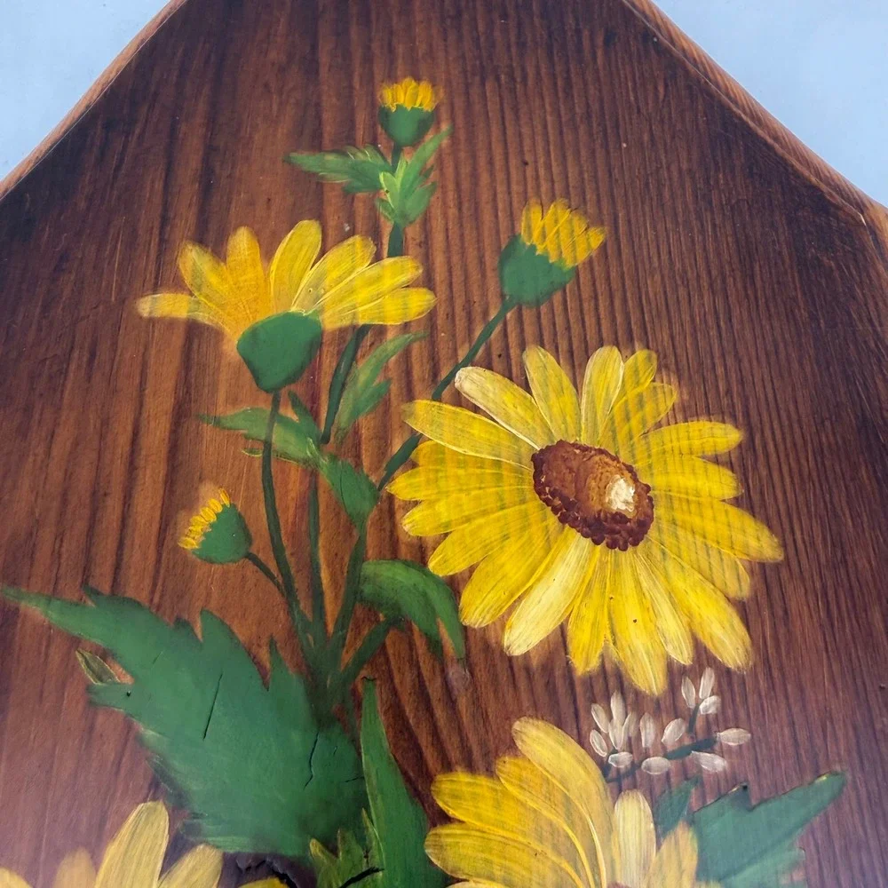 Vintage 1975 Hand Painted Yellow Daisy Floral Wood Plaque Wall Art Folk Art 16in